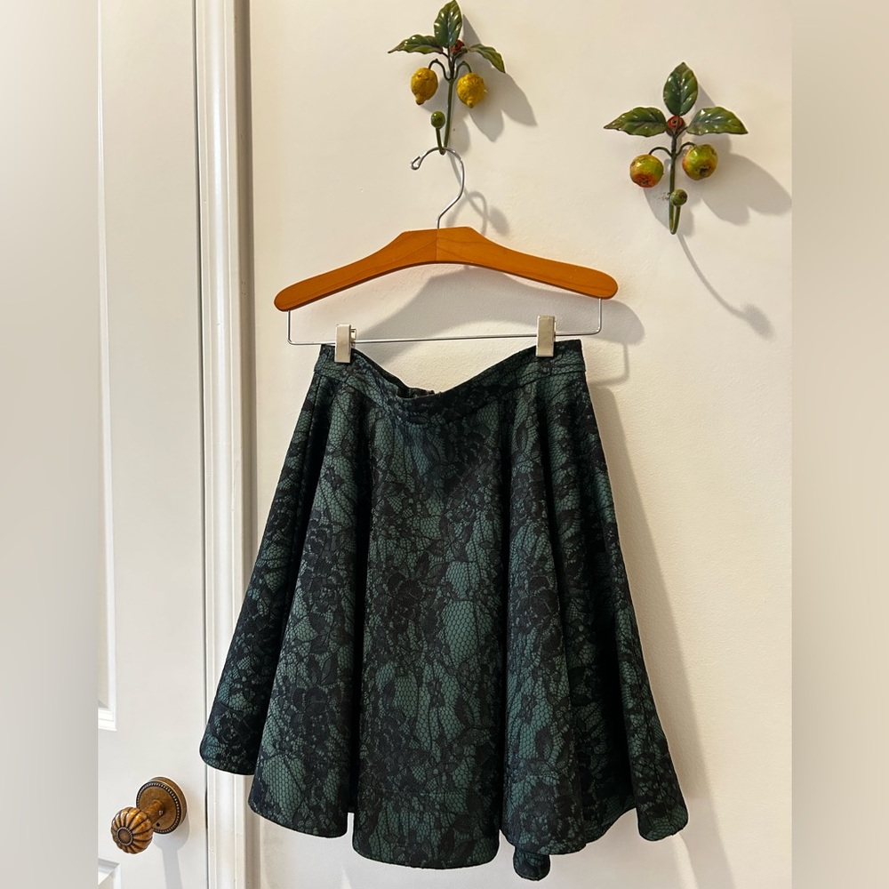 Elegant Green Lace Skirt